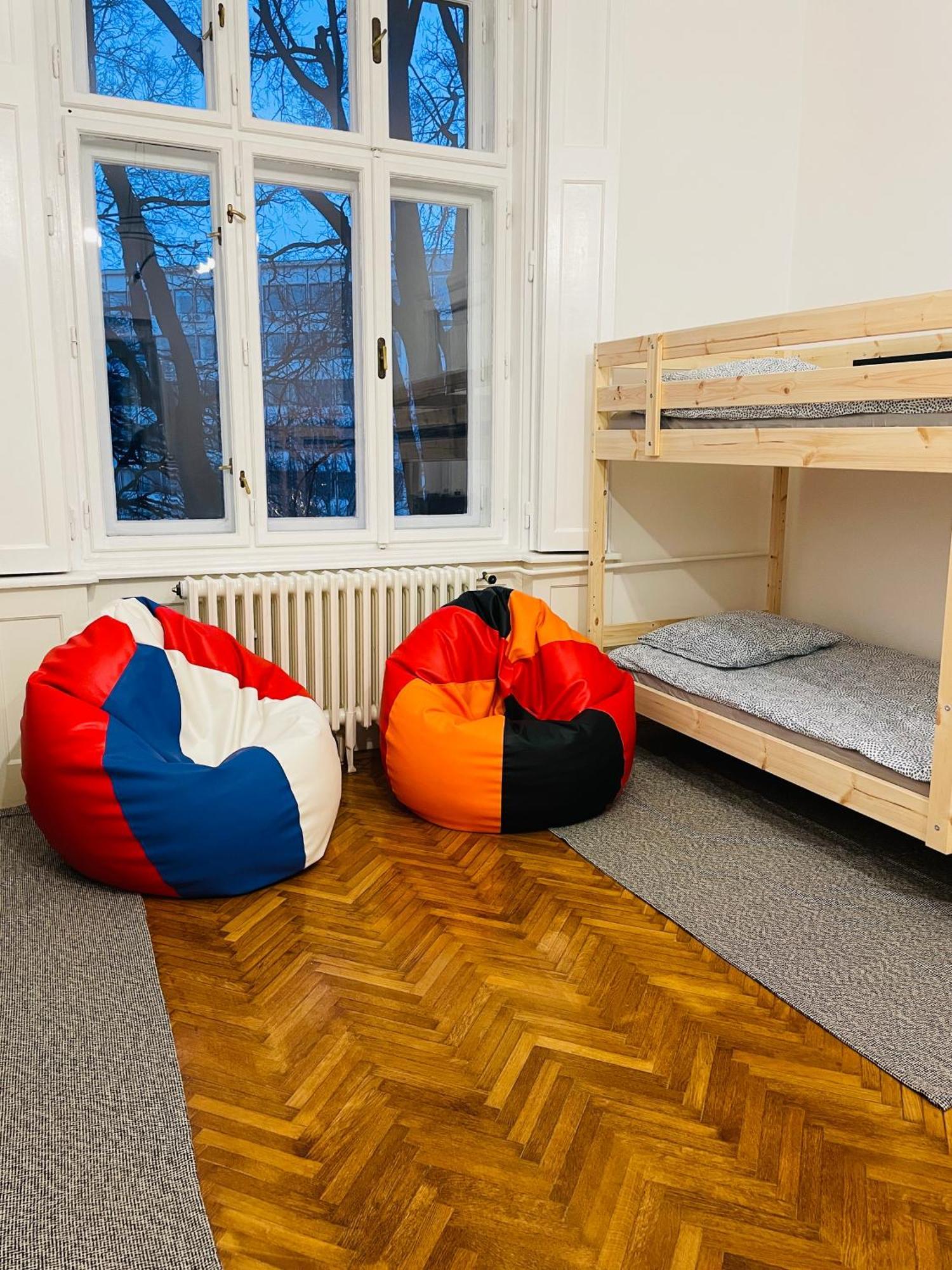 Hostel Green World 노비사드 외부 사진