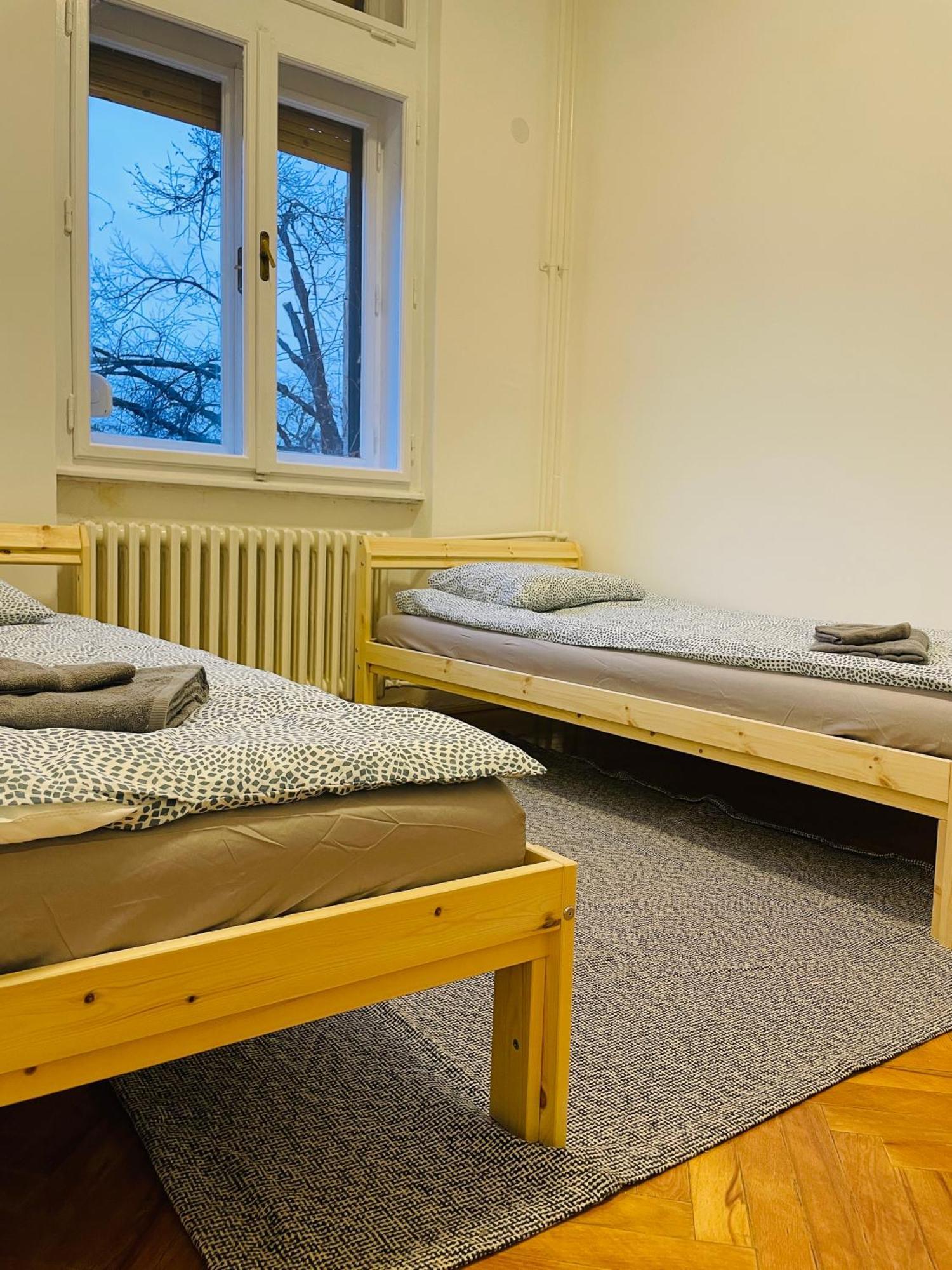 Hostel Green World 노비사드 외부 사진