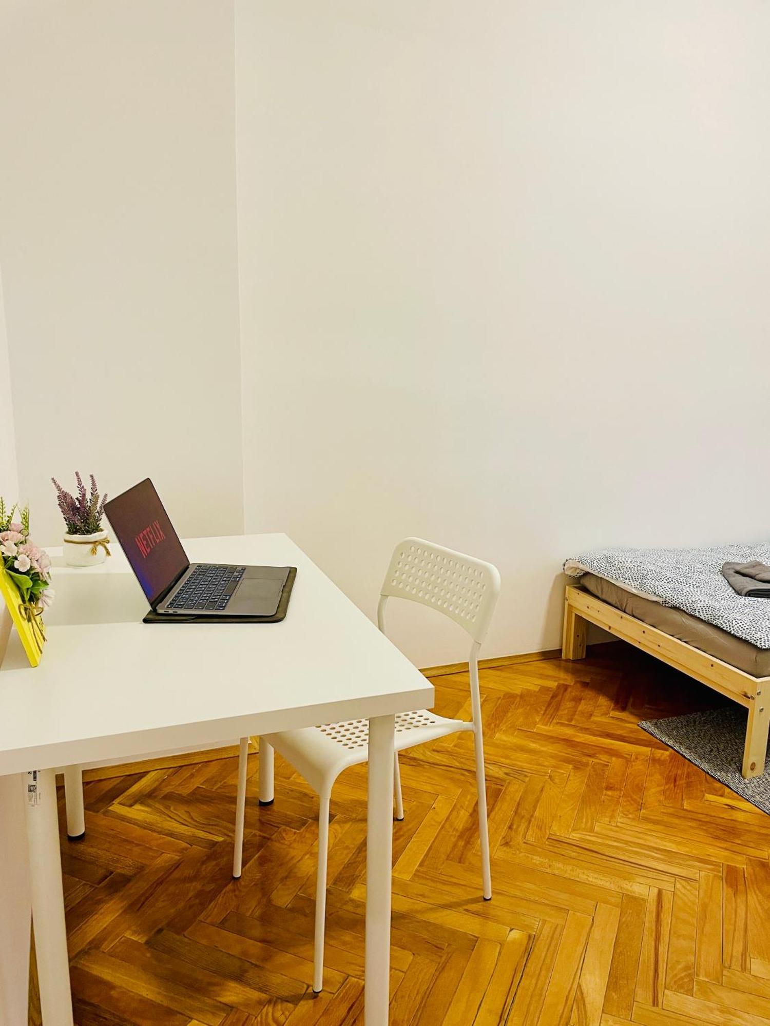 Hostel Green World 노비사드 외부 사진